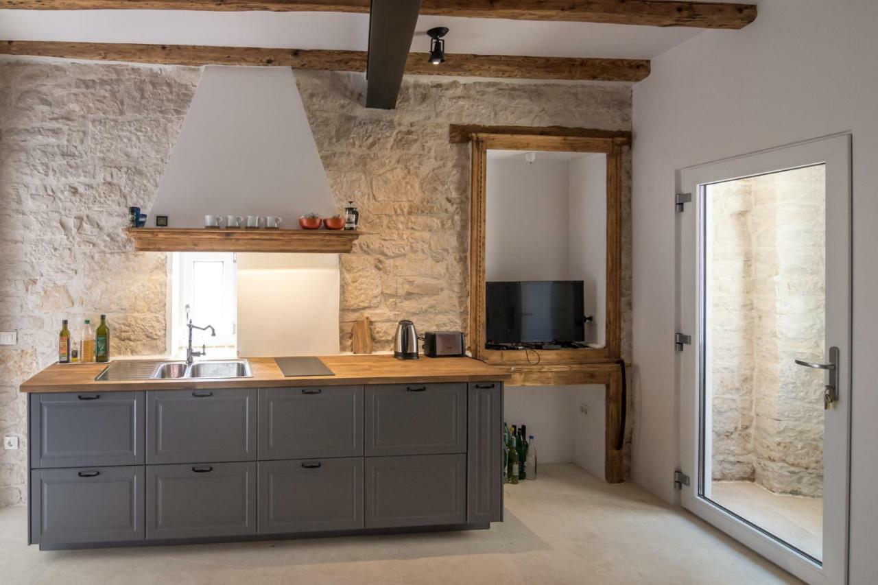 Terra Rossa Lägenhet Rovinj Exteriör bild