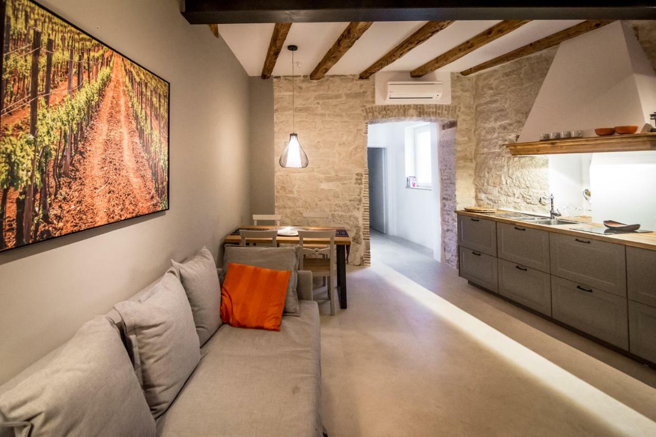 Terra Rossa Lägenhet Rovinj Exteriör bild
